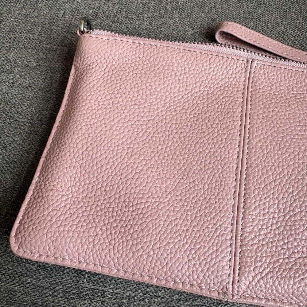 Befen Pink Leather Wristlet Clutch - Women's Bag. 9”X5.5”. INV25/483 - Picture 12 of 12